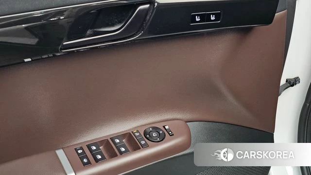 Hyundai Grandeur Hybrid (GN7) 2023 Белый из Кореи, фото 4