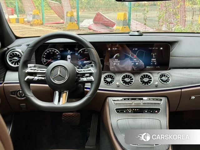 Mercedes-Benz E-Class 2021 Черный из Китая, фото 4