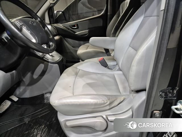 Hyundai The New Grand Starex 2019 Черный из Кореи, фото 4