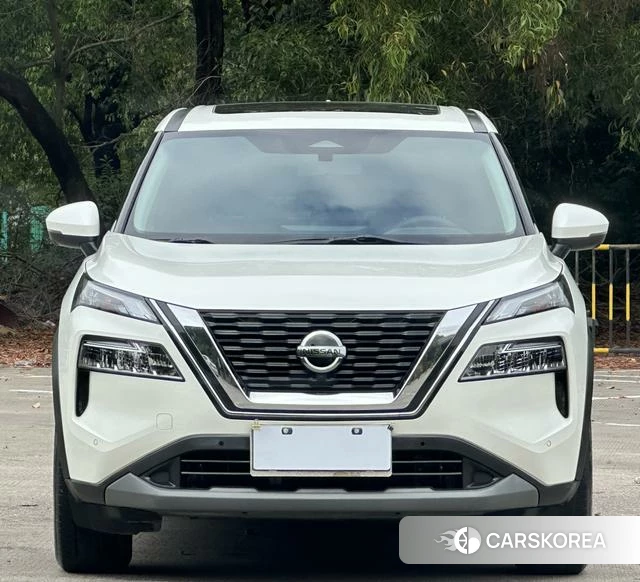 Nissan X-Trail 2022 Белый из Китая, фото 4