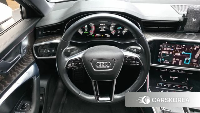 Audi A6 (C8) 2021 Белый из Кореи, фото 4