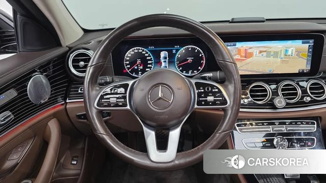 Mercedes-Benz E-Class W213 2019 Черный из Кореи, фото 4