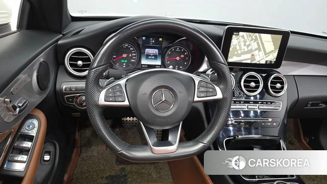 Mercedes-Benz C-Class W205 2018 Белый из Кореи, фото 4