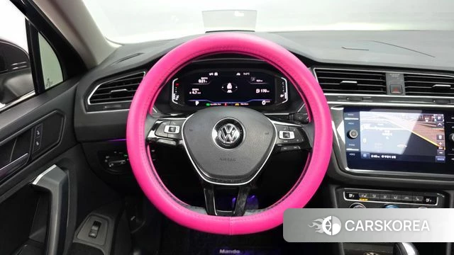 Volkswagen Tiguan second Generation 2020 Черный из Кореи, фото 4