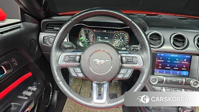 Ford Mustang 2021 Красный из Кореи, фото 4