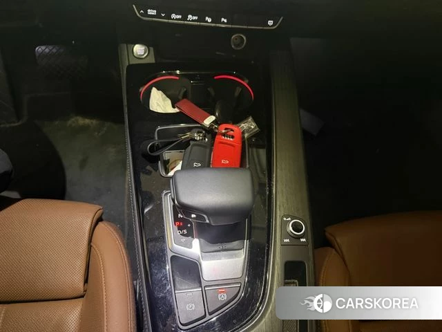 Audi A4 (B9) 2023 Серый из Кореи, фото 4