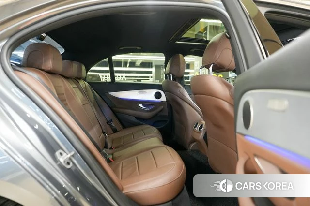 Mercedes-Benz E-Class W213 2020 Серый из Кореи, фото 4