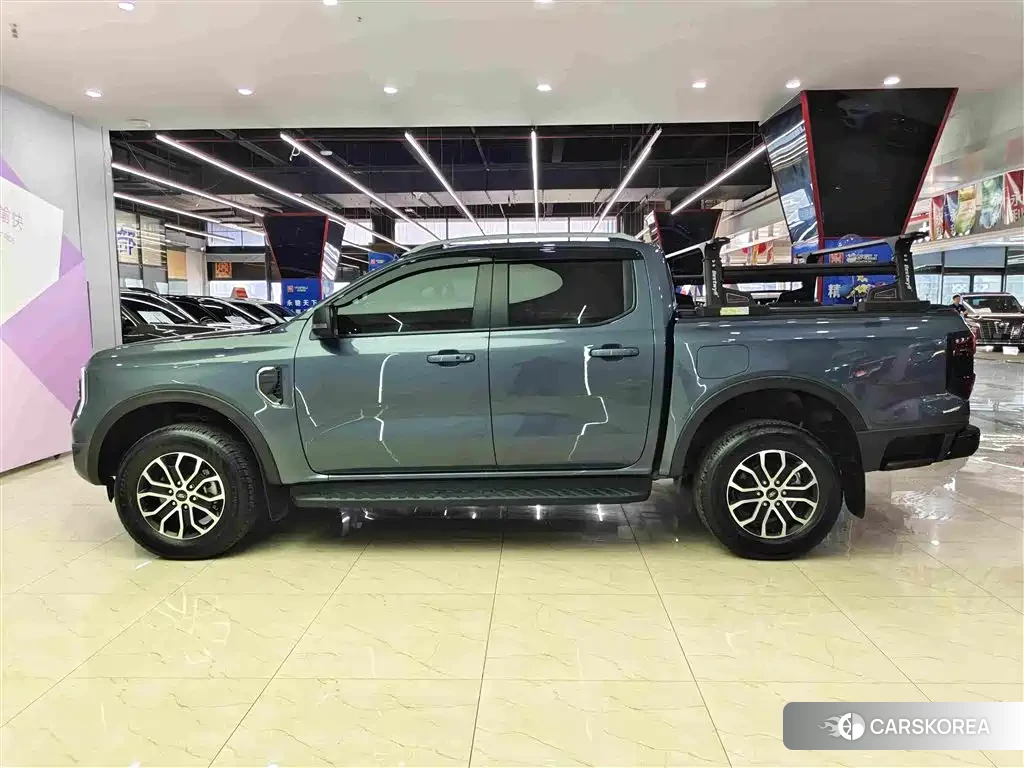 Ford Ranger 2024 Синий из Китая, фото 4