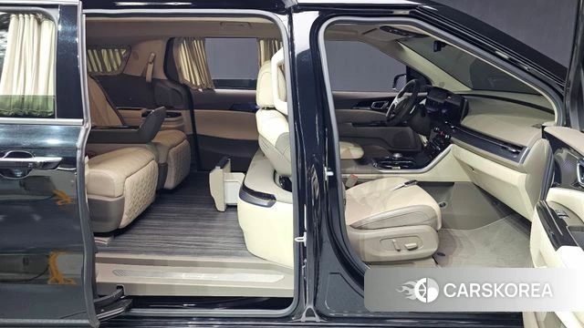 Kia Carnival 4th generation 2023 Черный из Кореи, фото 4