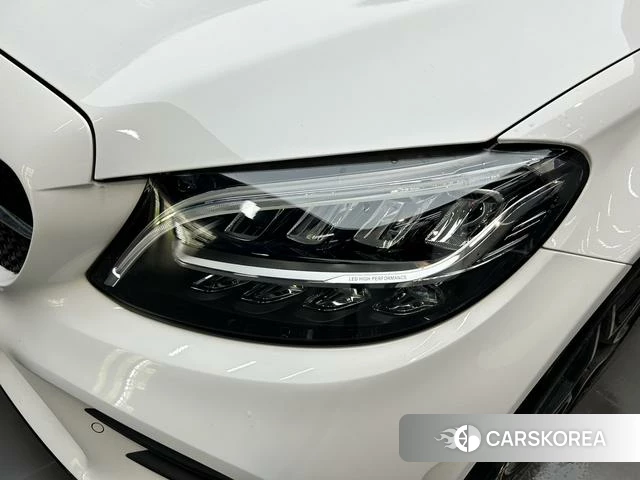 Mercedes-Benz C-class 2021 Белый из Китая, фото 4