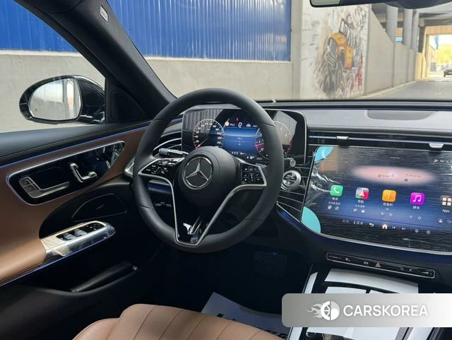 Mercedes-Benz E-Class 2026 Черный из Китая, фото 4