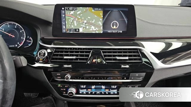 BMW 5 Series (G30) 2018 Серый из Кореи, фото 4