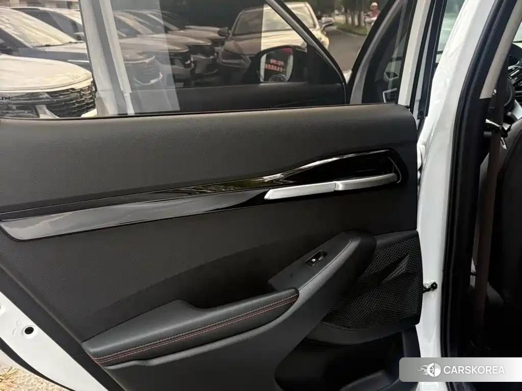 Kia Seltos 2024 Белый из Китая, фото 4