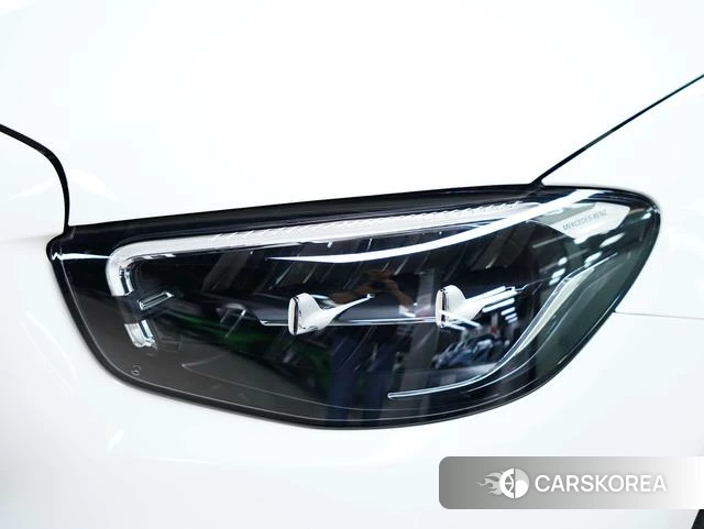 Mercedes-Benz E-Class 2024 Белый из Китая, фото 4