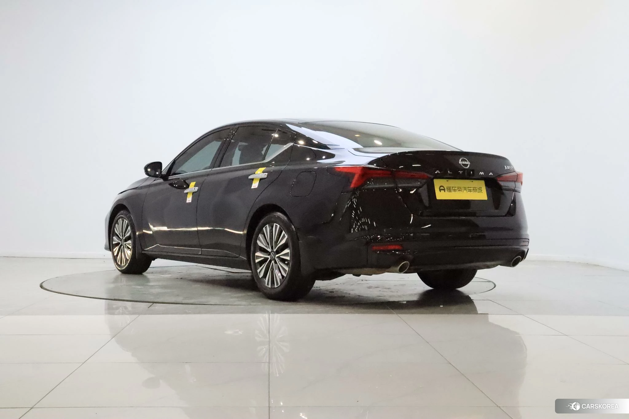 Nissan Altima 2022 Черный из Китая, фото 4