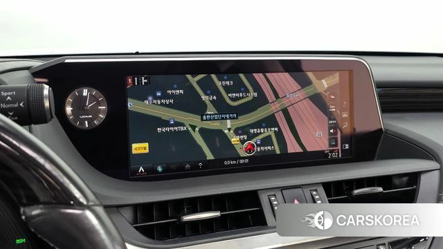 Lexus ES300h 7th generation 2020 Белый из Кореи, фото 4
