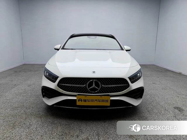 Mercedes-Benz A-Class 2024 Белый из Китая, фото 4