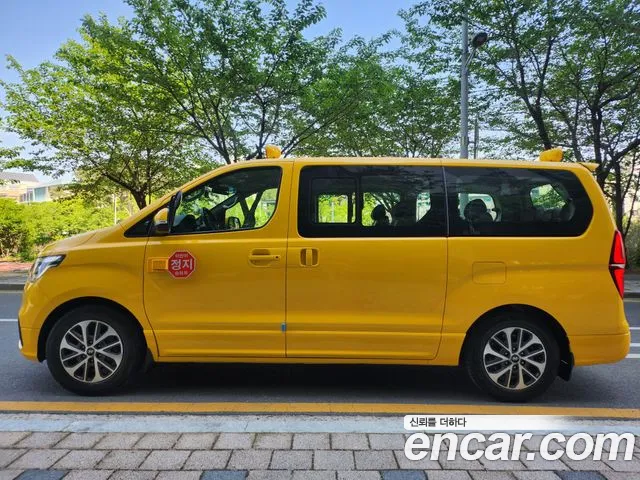 Hyundai The New Grand Starex 2018 Желтый из Кореи, фото 4