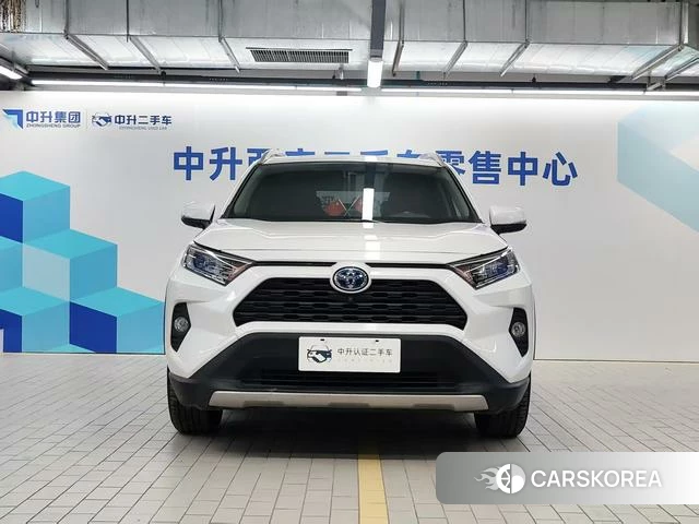 Toyota RAV4 2021 Белый из Китая, фото 4