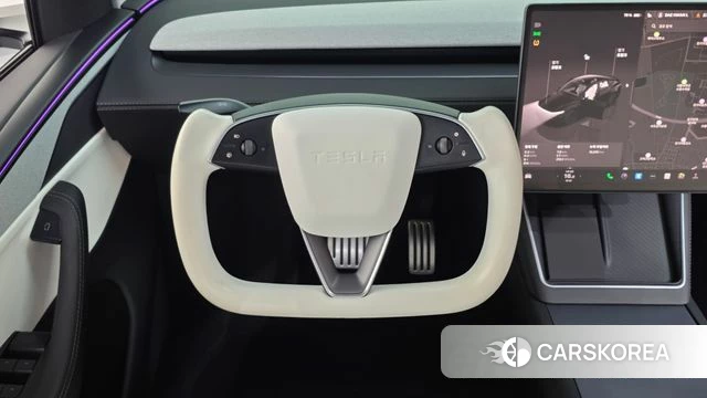 Tesla Model Y 2025 Черный из Кореи, фото 4