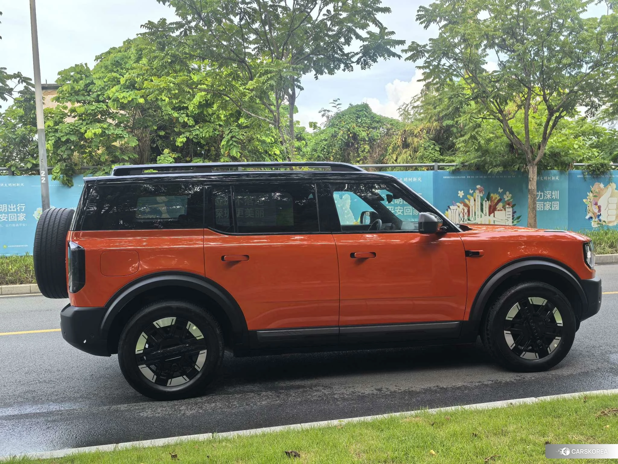 Ford Bronco 2025 Оранжевый из Китая, фото 4