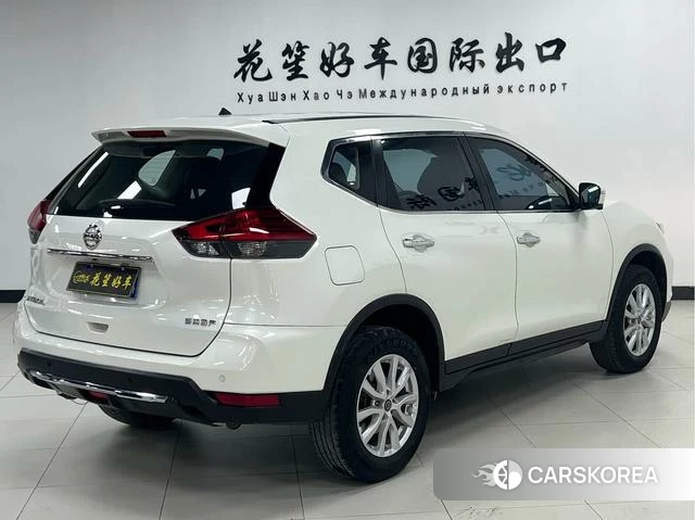 Nissan X-Trail 2021 Белый из Китая, фото 4