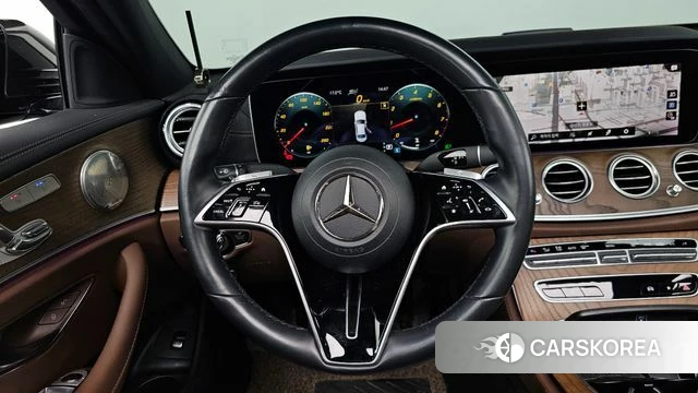 Mercedes-Benz E-Class W213 2021 Серый из Кореи, фото 4