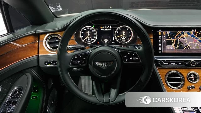 Bentley Continental GT 3rd Generation 2023 Белый из Кореи, фото 4