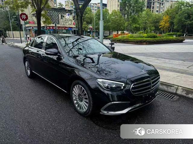 Mercedes-Benz E-Class 2023 Черный из Китая, фото 4