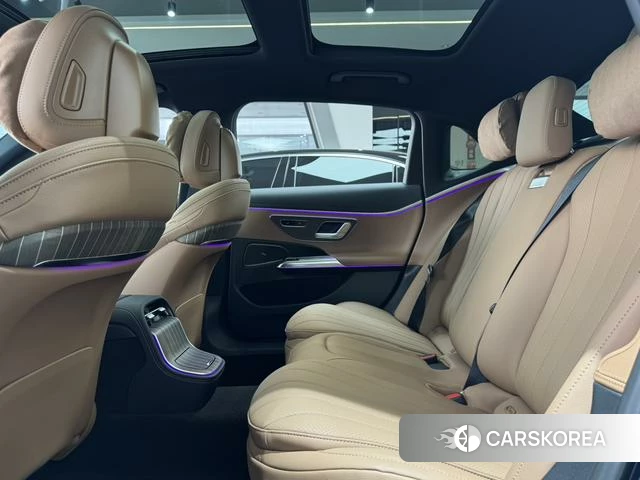 Mercedes-Benz E-Class 2025 Зеленый из Китая, фото 4
