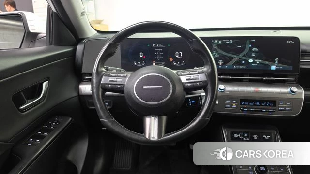 Hyundai Kona (SX2) 2023 Белый из Кореи, фото 4