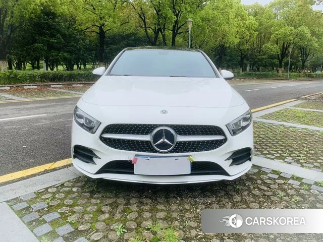 Mercedes-Benz A-Class 2020 Белый из Китая, фото 4