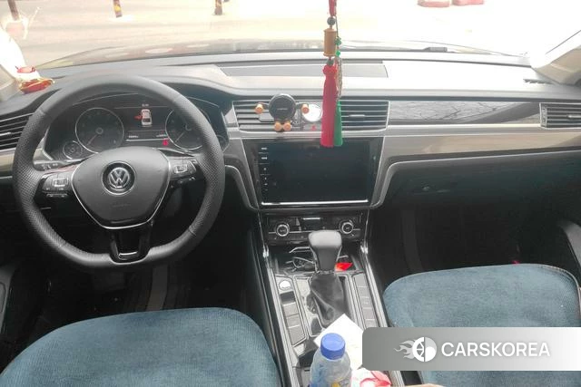 Volkswagen Phideon 2021 Черный из Китая, фото 4