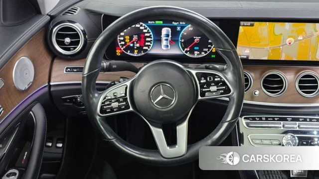 Mercedes-Benz E-Class W213 2019 Белый из Кореи, фото 4