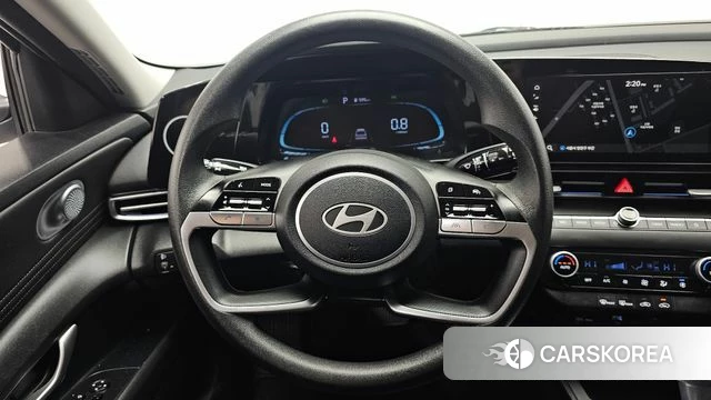 Hyundai The New Avante (CN7) 2023 Белый из Кореи, фото 4