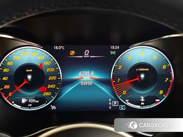 Mercedes-Benz GLC 2021 Темно-серый из Китая, фото 4