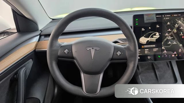 Tesla Model 3 2021 Белый из Кореи, фото 4