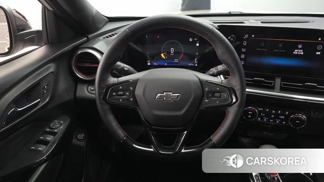 Chevrolet (GM Daewoo) Trax Crossover 2025 Жемчужный цвет из Кореи, фото 4