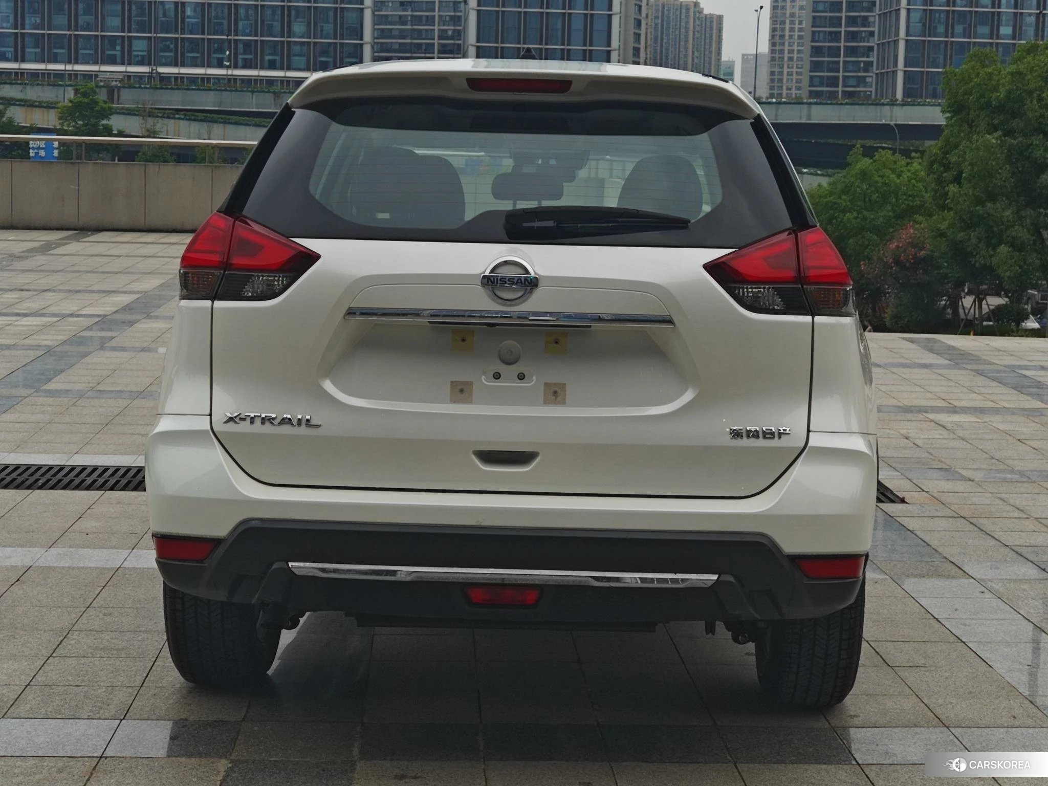 Nissan X-Trail 2023 Белый из Китая, фото 4