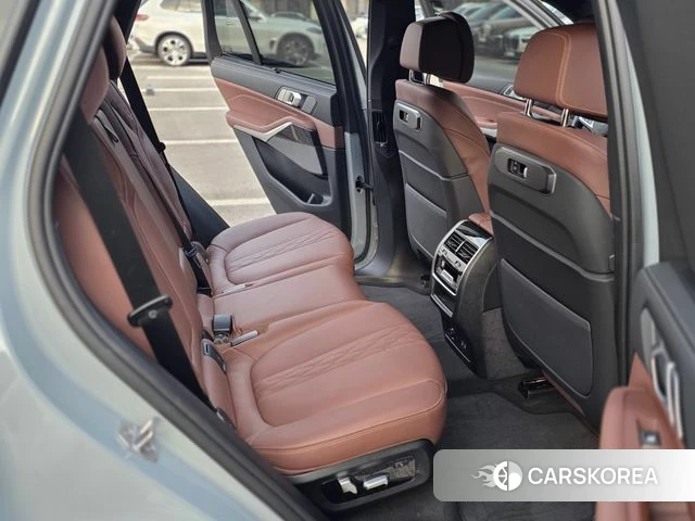 BMW X5 (G05) 2026 Цвет галактики из Кореи, фото 4