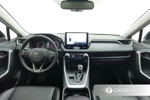 Toyota RAV4 2021 Белый из Китая, фото 4