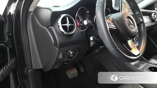 Mercedes-Benz GLA-Class X156 2019 Черный из Кореи, фото 4