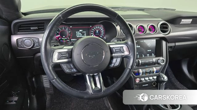 Ford Mustang 2018 Черный из Кореи, фото 4