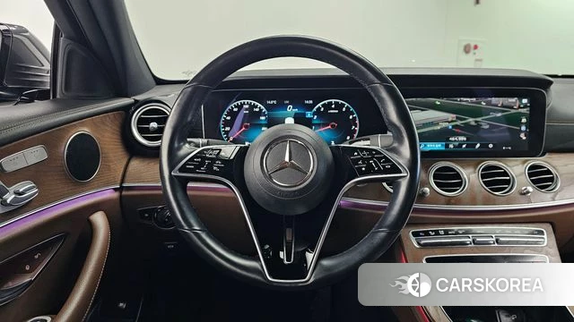 Mercedes-Benz E-Class W213 2021 Серый из Кореи, фото 4