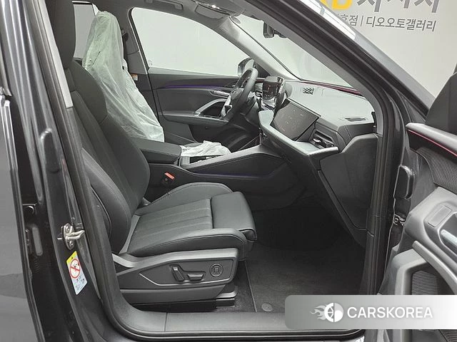 Audi Q5 (80A) 2025 Серый из Кореи, фото 4