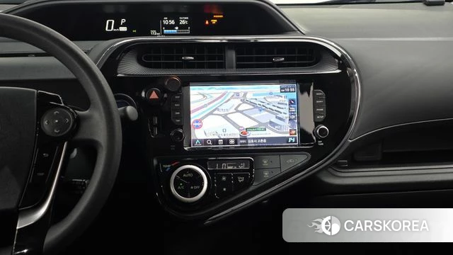Toyota Prius C 2019 Белый из Кореи, фото 4