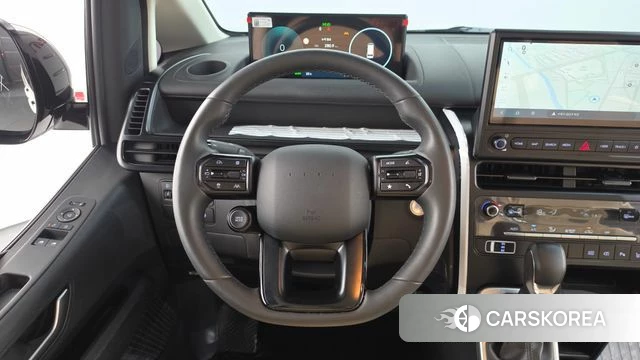 Hyundai The New Staria 2026 Белый из Кореи, фото 4