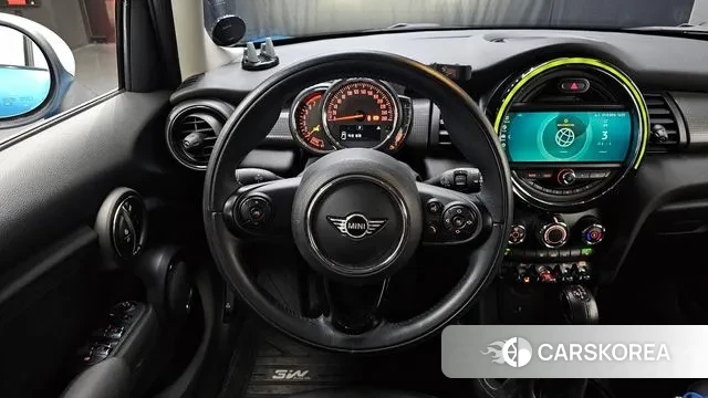 Mini Cooper 2019 Синий из Кореи, фото 4
