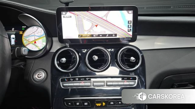 Mercedes-Benz GLC-Class X253 2021 Белый из Кореи, фото 4