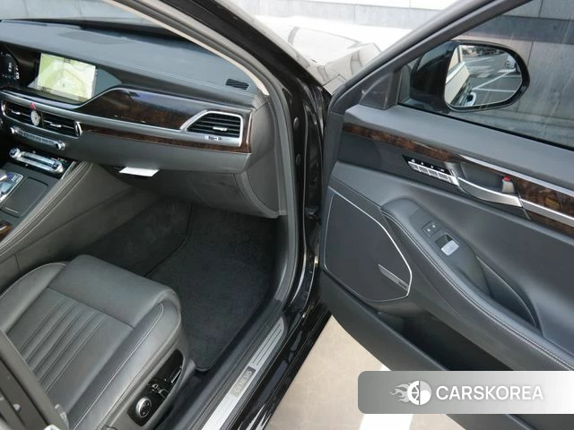 Genesis G90 2018 Черный из Кореи, фото 4